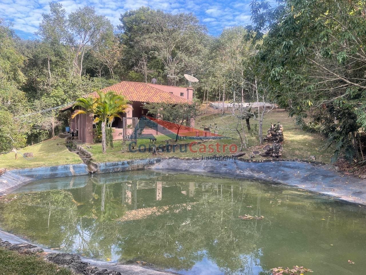 CASA NA FAZENDA COM CACHOEIRA E RIO , ALUGUEL DE TEMPORADA: foto 2