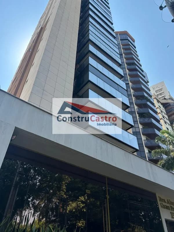 Apartamento de 4 Quartos À Venda, Setor Oeste