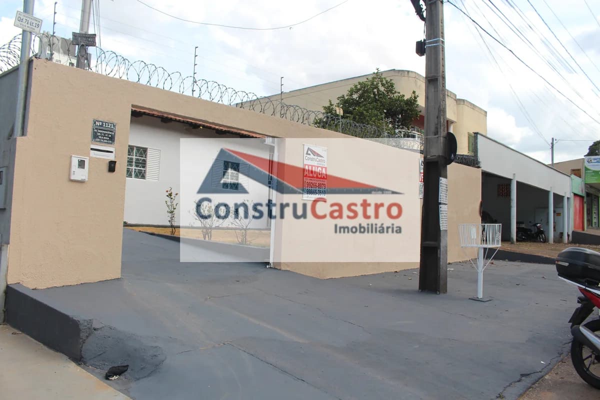 Casa de 3 Quartos À Venda, Vila Rosa