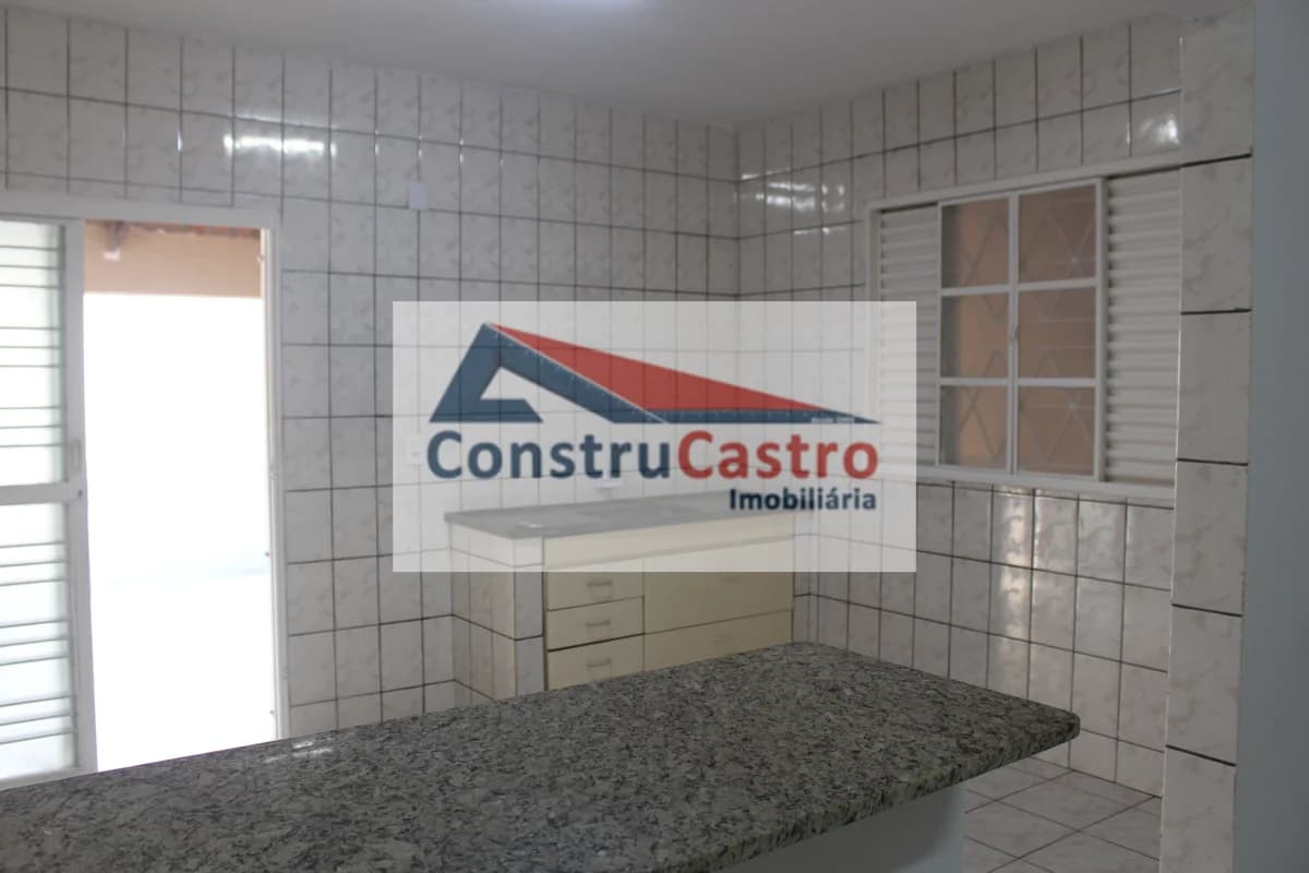 Casa de 3 Quartos À Venda, Vila Rosa: foto 12